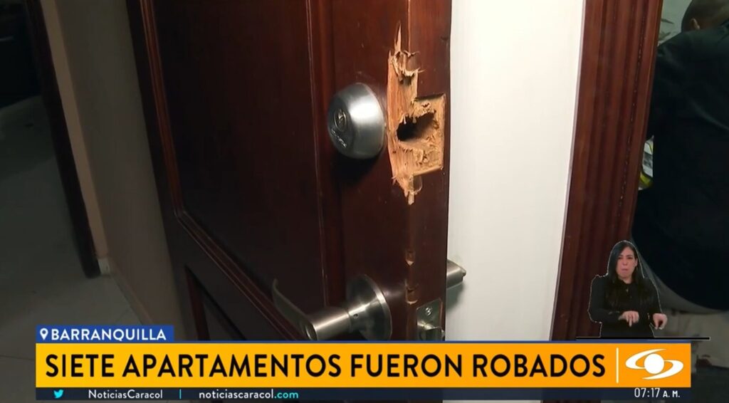 Ladrones tocaban las puertas de los apartamentos para ver si estaban vacios y luego forzar las puertas para robarlos